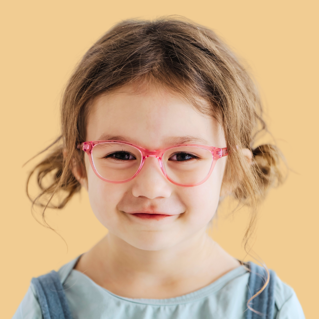 Girl wearing X-Small (41-14-122) / Bubblegum cat eye glasses 